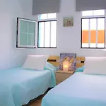 Delhi By Privilege Bay * La Oliva